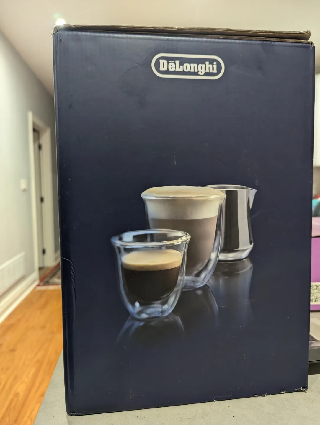 DeLonghi Espresso and Cappuccino Maker thumbnail
