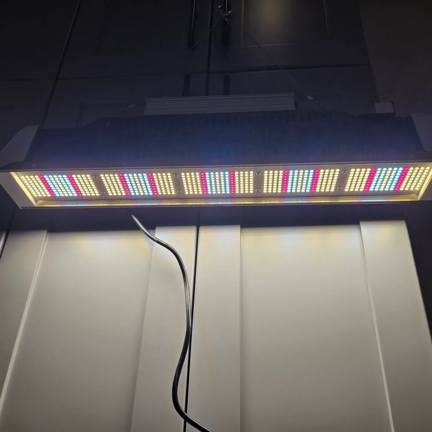 PHLIZON LED Grow Light Bar thumbnail