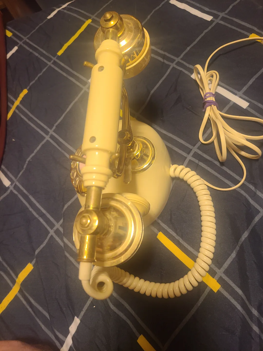 Vintage Rotary Telephone image indicator(5)