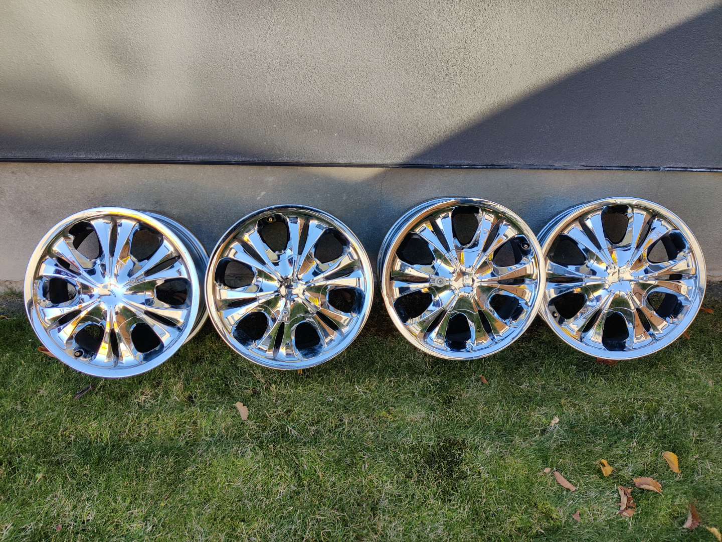 Ultra Wheel Platinum X'cess Chrome Wheels Rims 17"x7.5" - 5x4.5