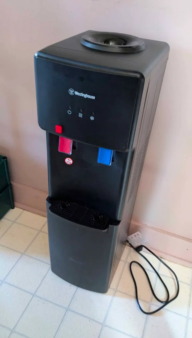 Westinghouse Top-Loading Water Cooler Dispenser thumbnail