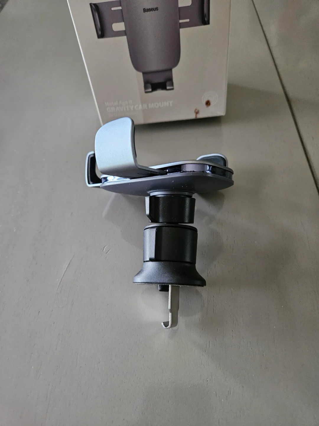 NEW!- Baseus Metal Age II Gravity Car Mount #freecycle image indicator(2)