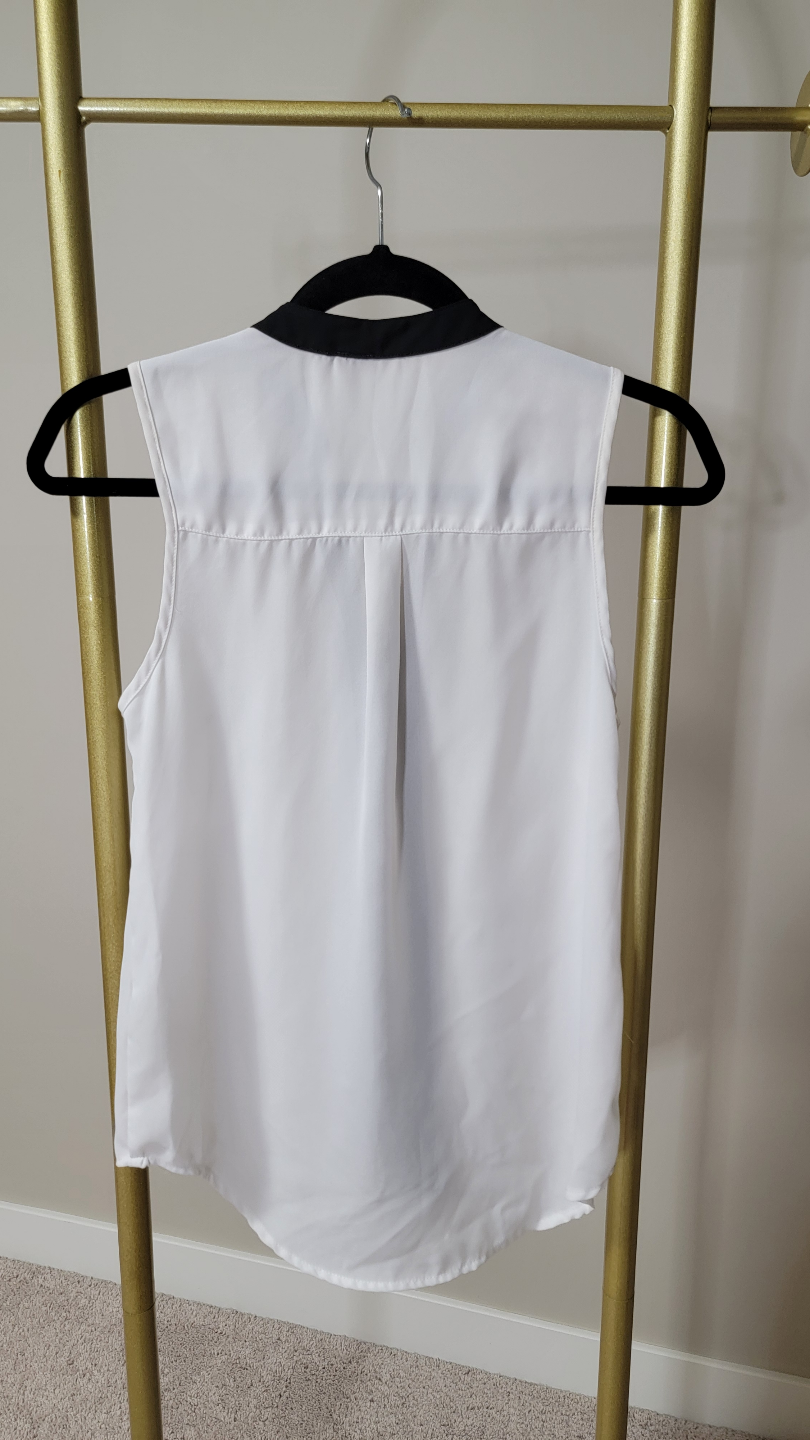 Simons TWIK White and Black Sleeveless Blouse - photo 4