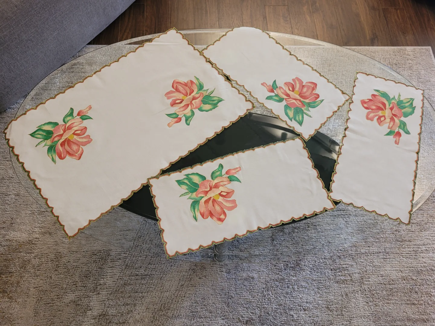 Vintage Floral HAND PAINTED table mats image indicator(6)