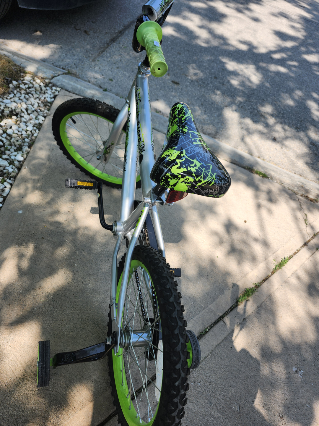 Kids' Road Racer Bike with Training Wheels - photo 3