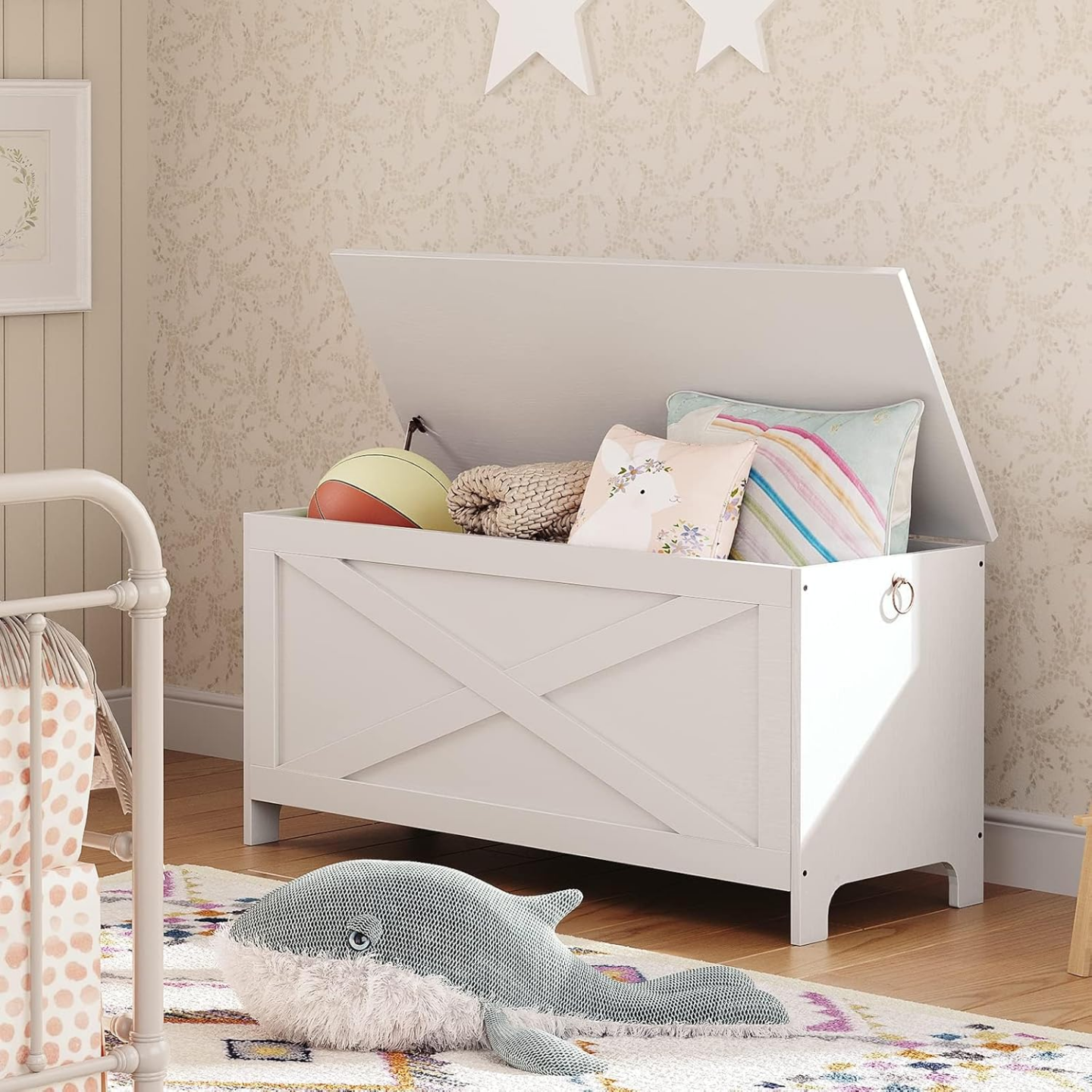White Wooden Storage Bench - photo 2