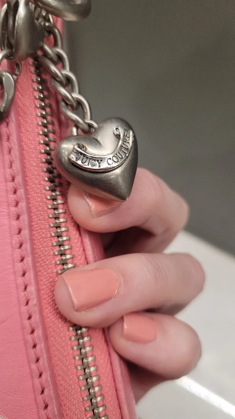 Authentic Juicy Couture bag image indicator(3)