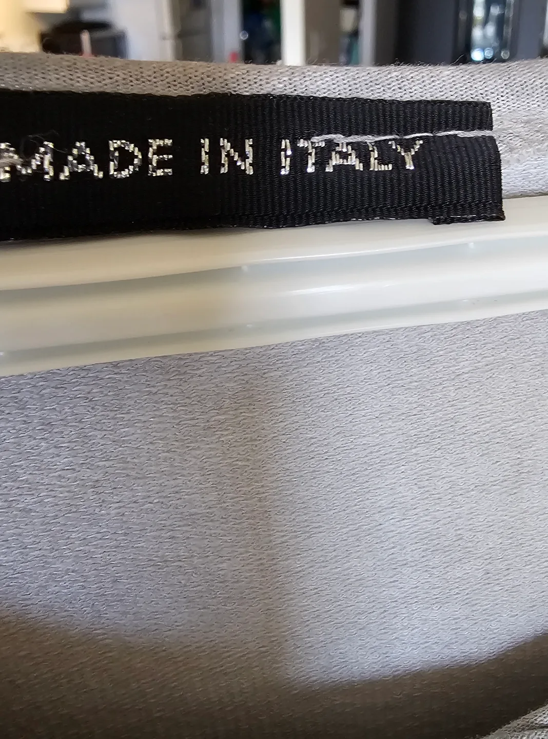 Women's Grey Long-Sleeve Tunic Top with Abstract Print image indicator(3)