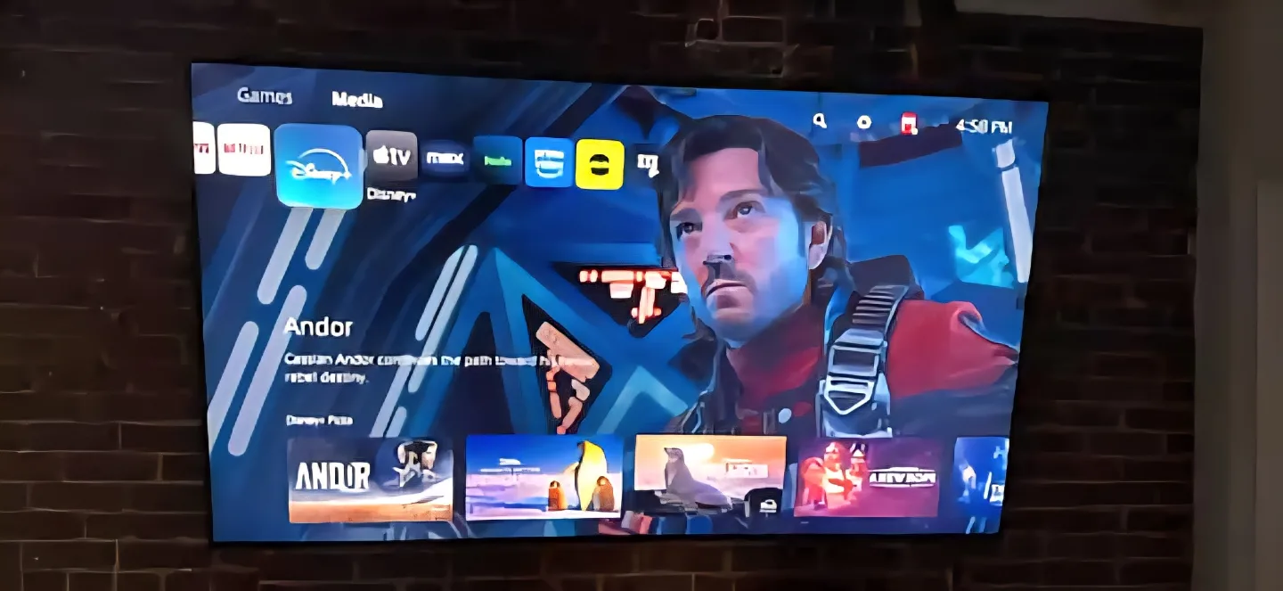 Samsung Q70 75 inch TV - Excellent Condition image indicator(2)