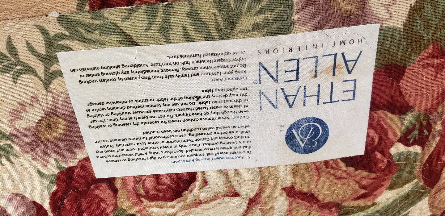 Ethan Allen Floral Loveseat image indicator(4)