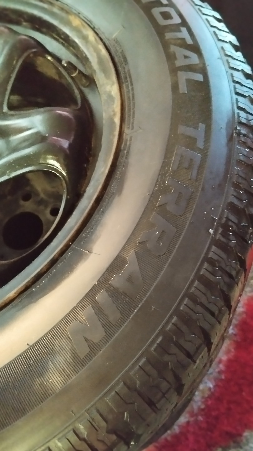 Used Motomaster 245/70R16 All-Season Tires on Steel Rims - photo 3