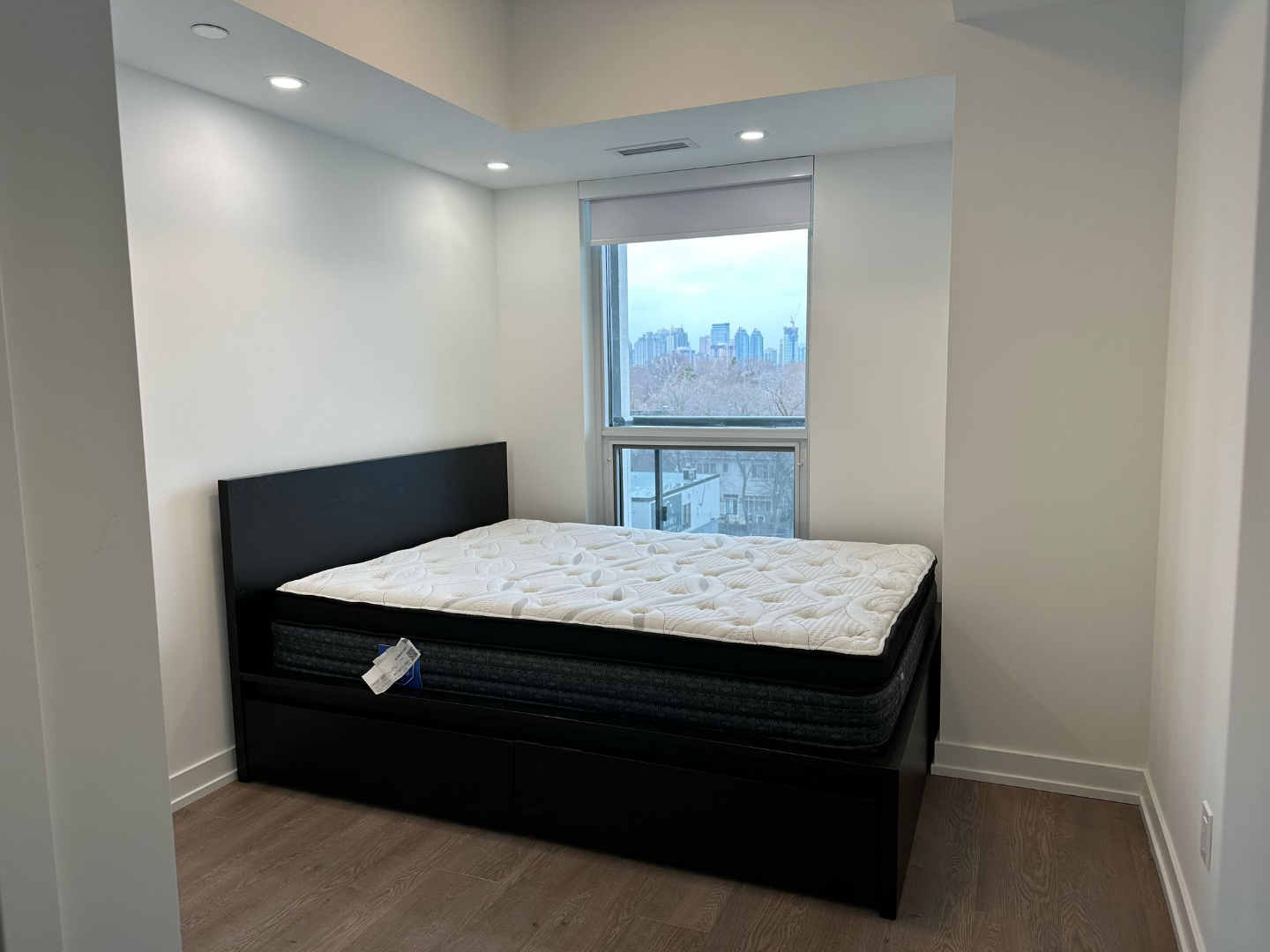 Queen Mattress and Platform Bed Frame