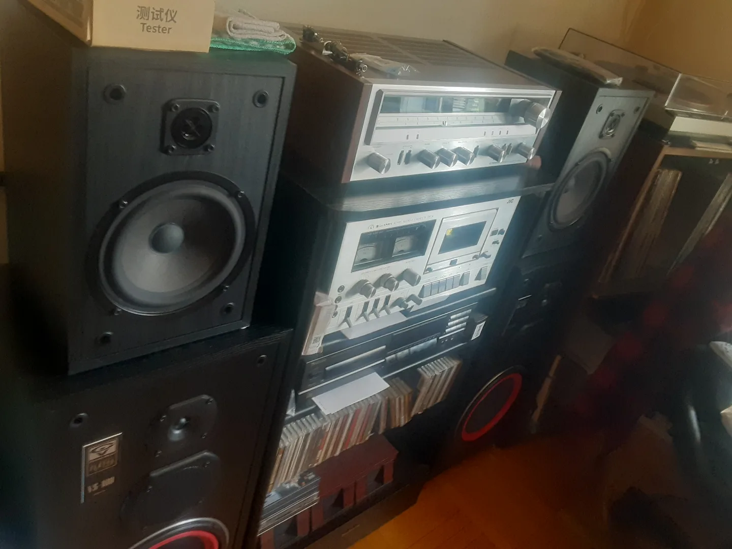 Cerwin Vega Bookshelf speakers Pair thumbnail