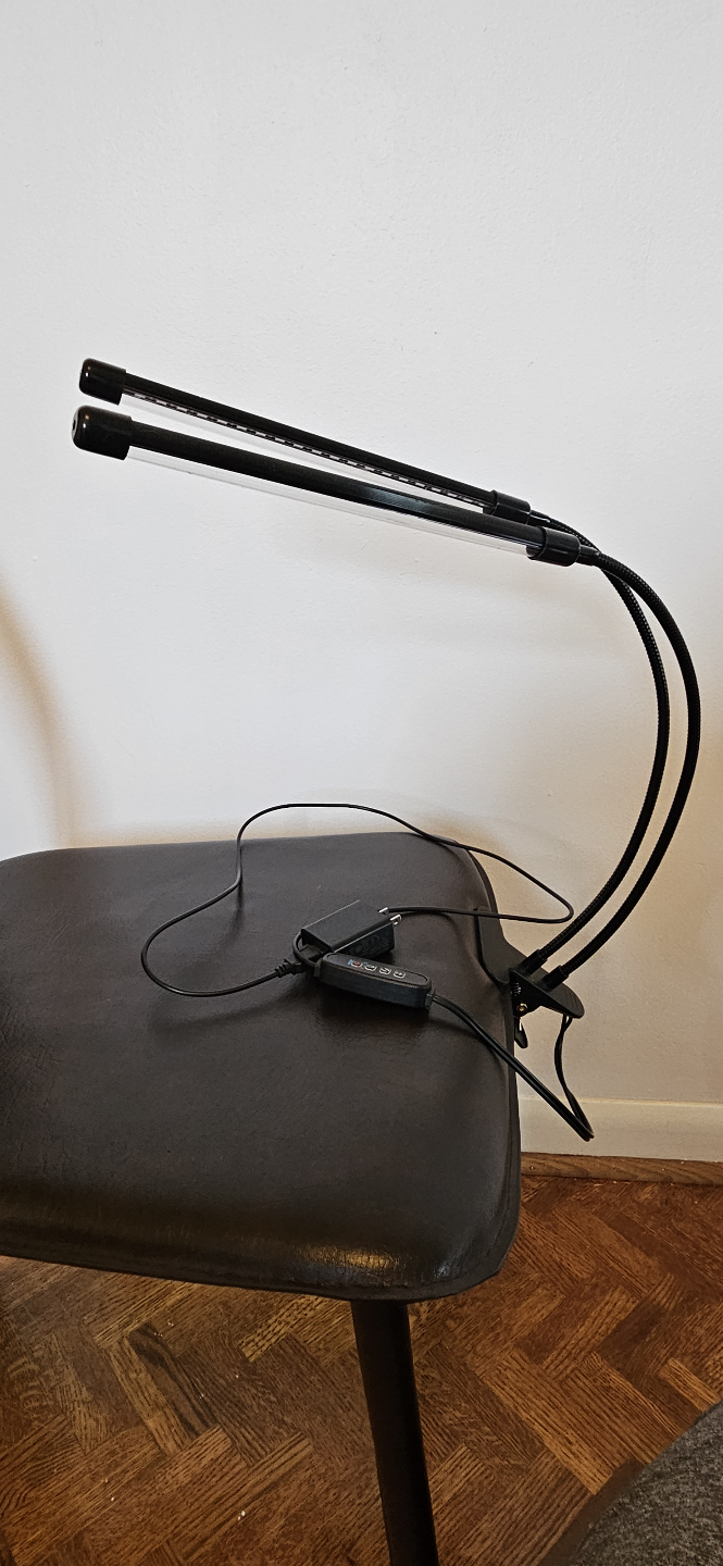 LED Plant Light with Clip