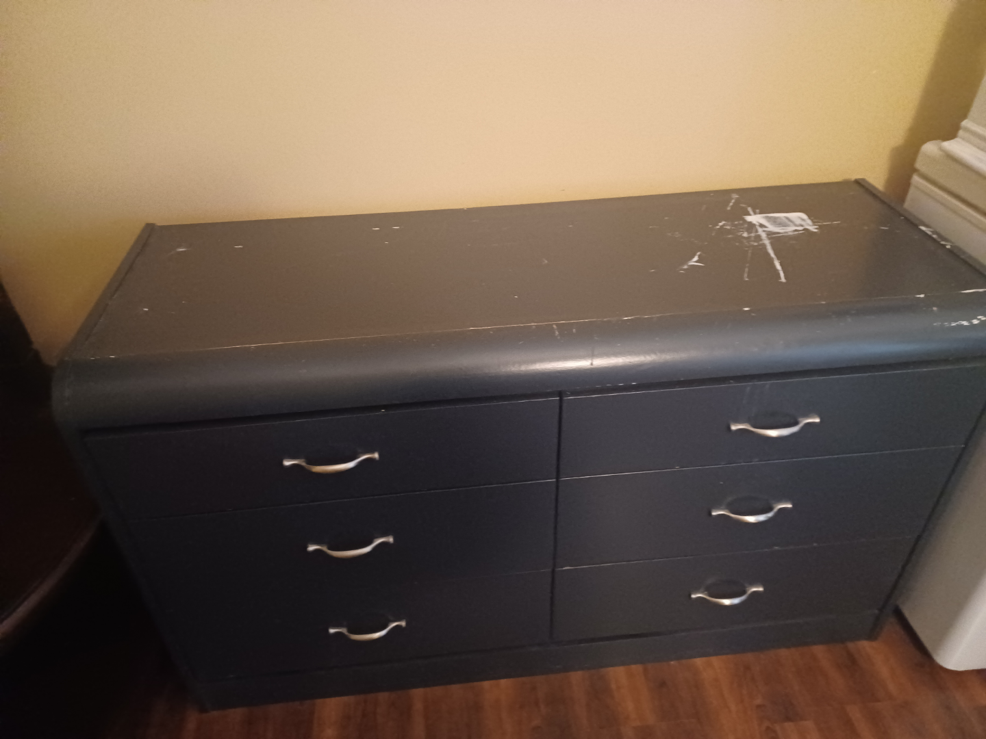 Free dresser - photo 2
