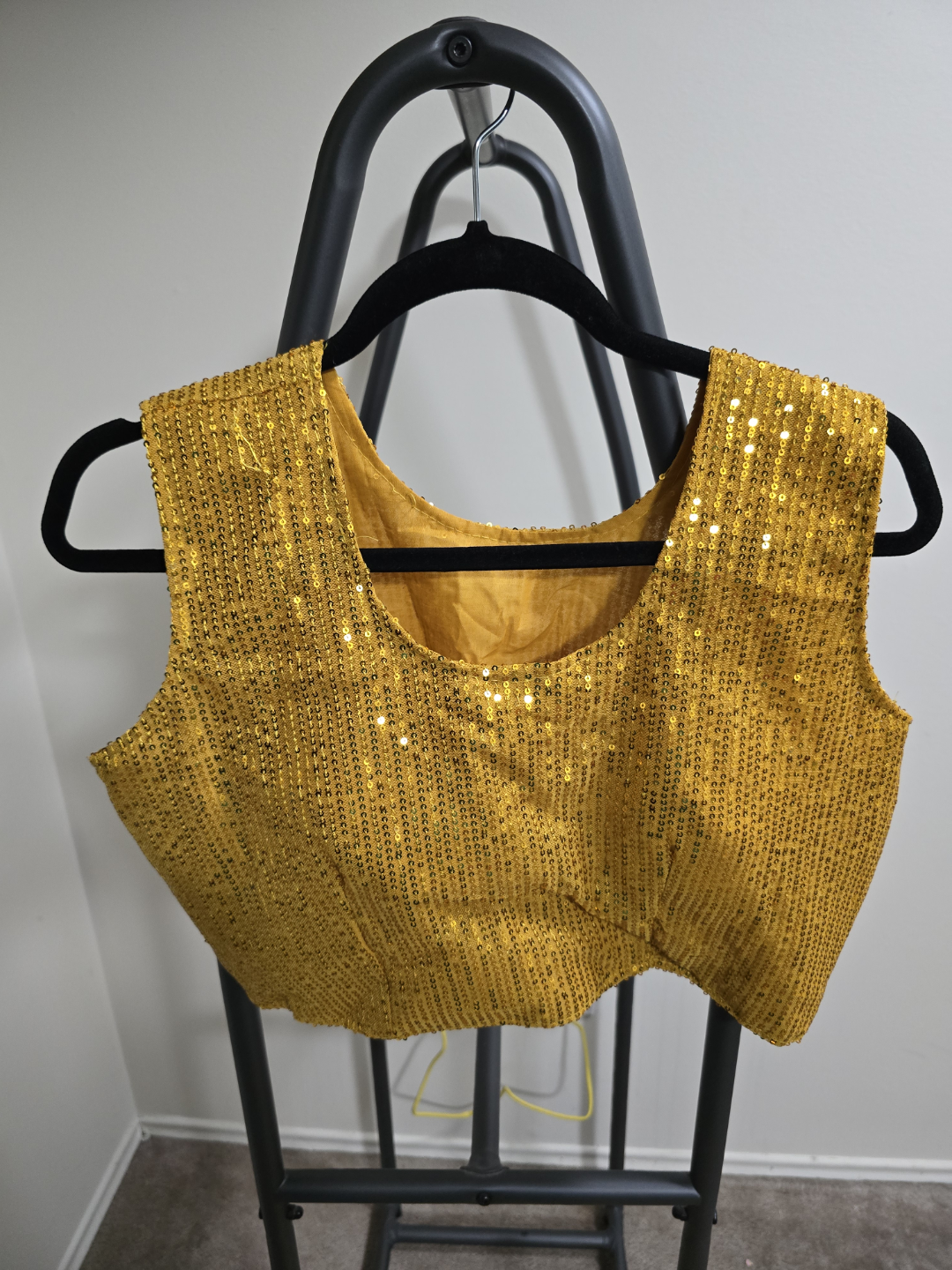 Mustard Yellow Sequinned Saree with Blouse - photo 2