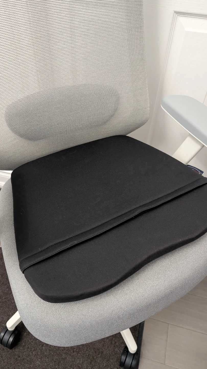 Obusforme Coccyx Seat Cushion image indicator(2)