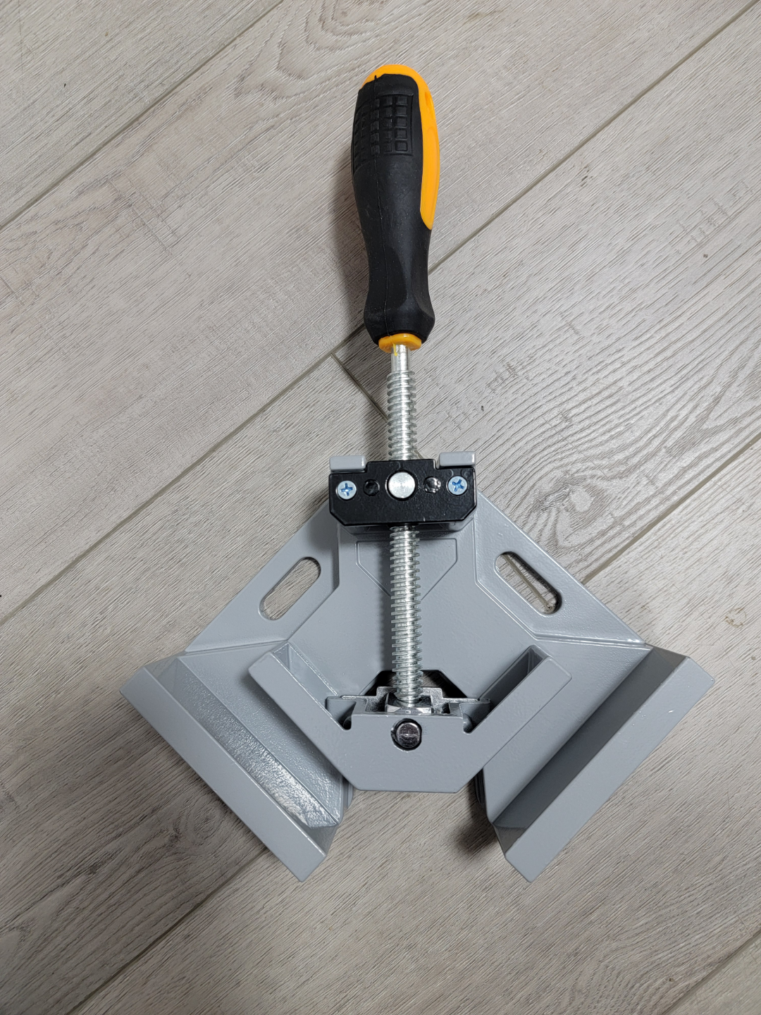 Corner Clamp