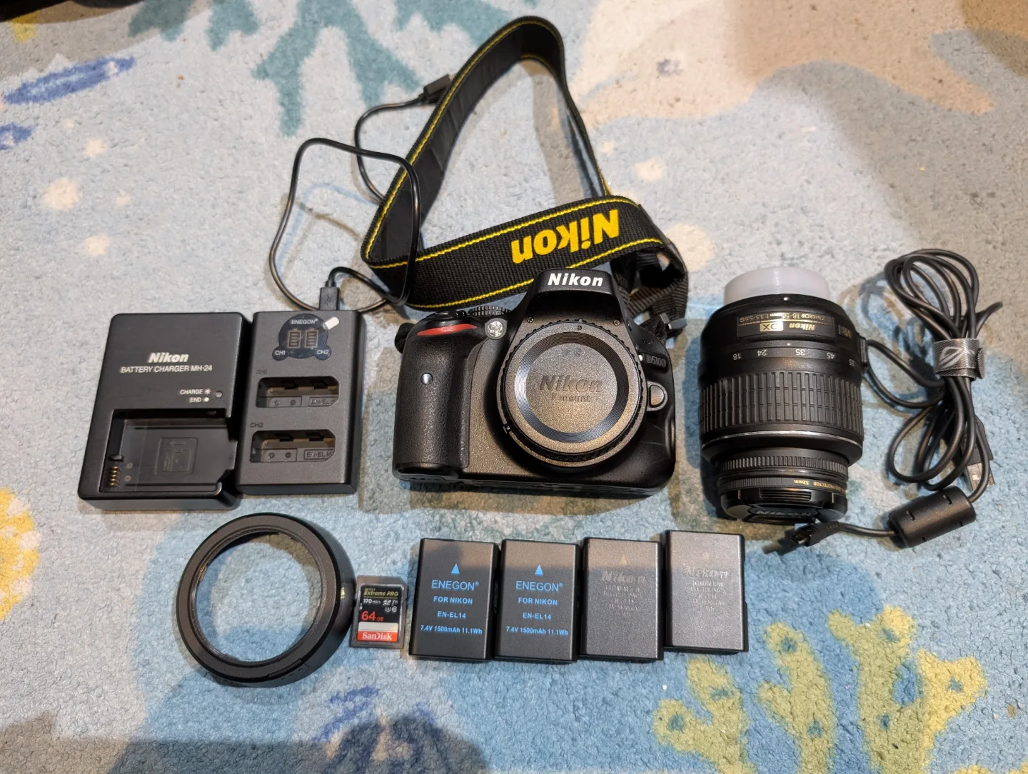 Nikon D5100 DSLR Camera Kit with Lens, Accessories, and Backpack thumbnail