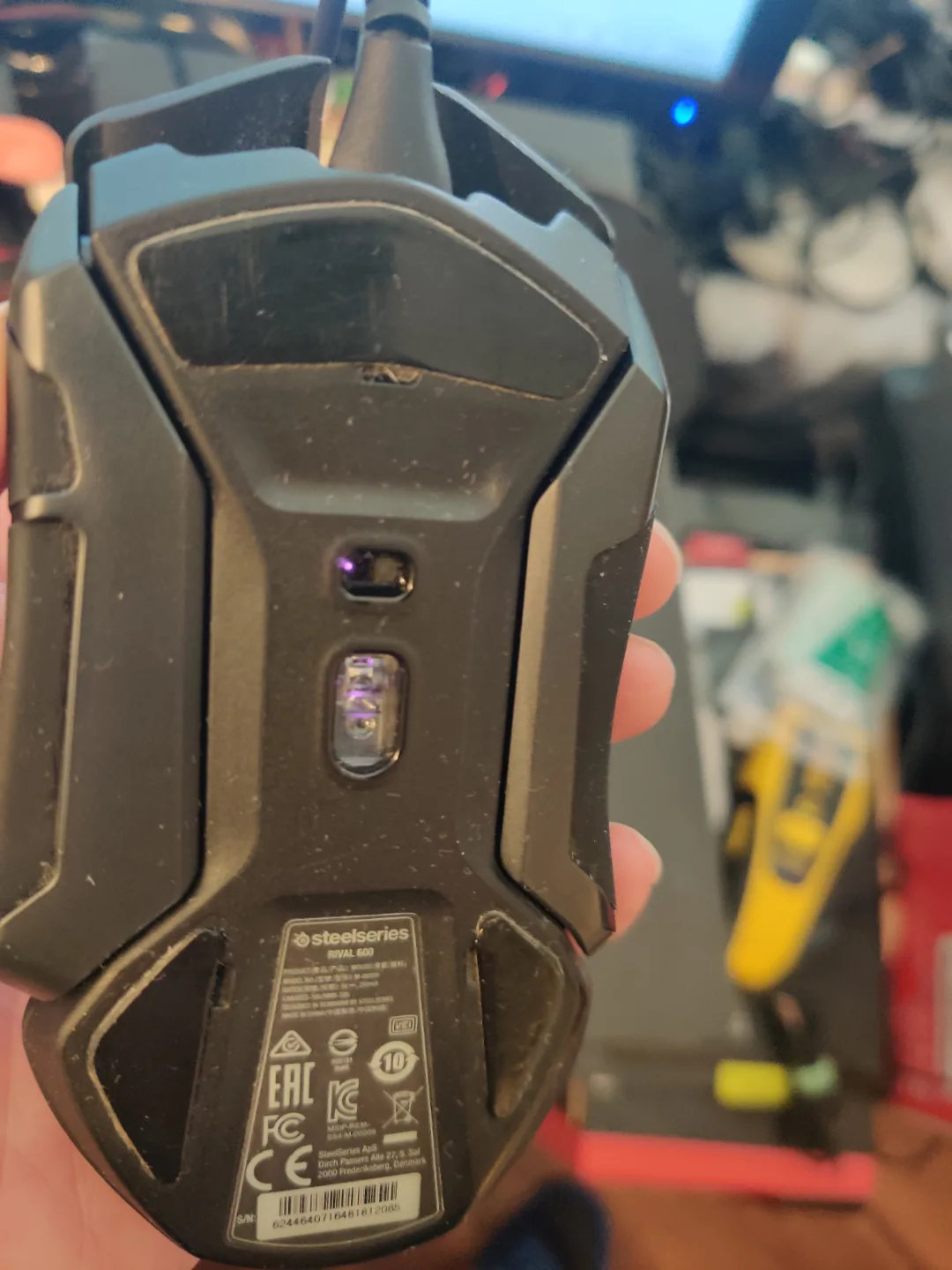 SteelSeries Rival 600 Gaming Mouse image indicator(2)