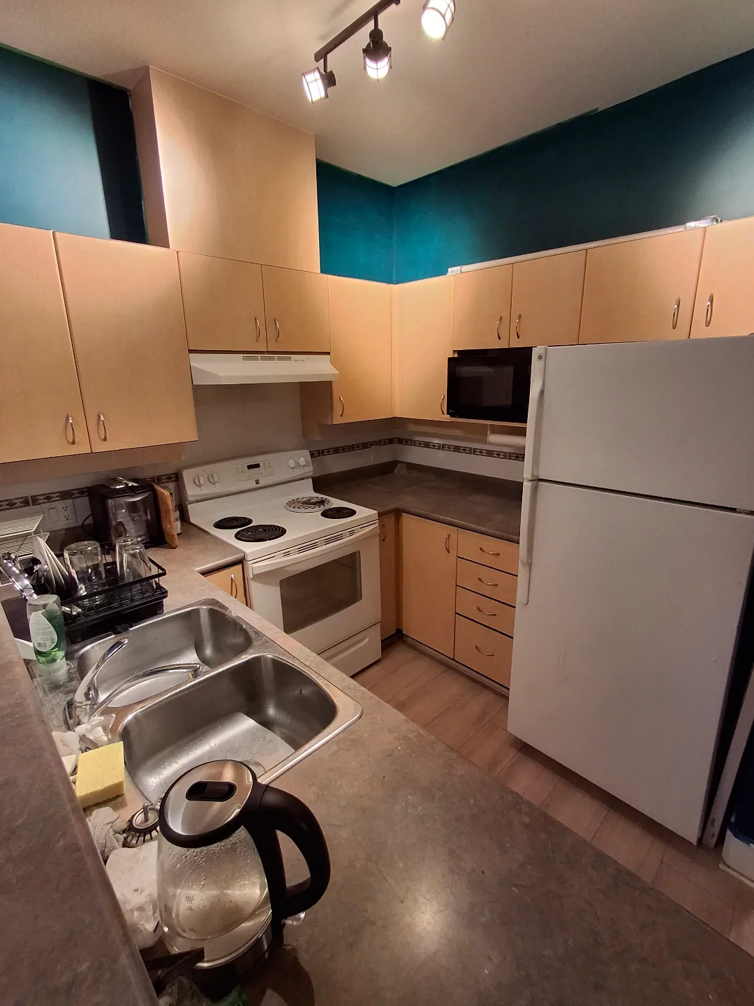 Roommate for 2 Bed/2 Bath Apartment image indicator(6)