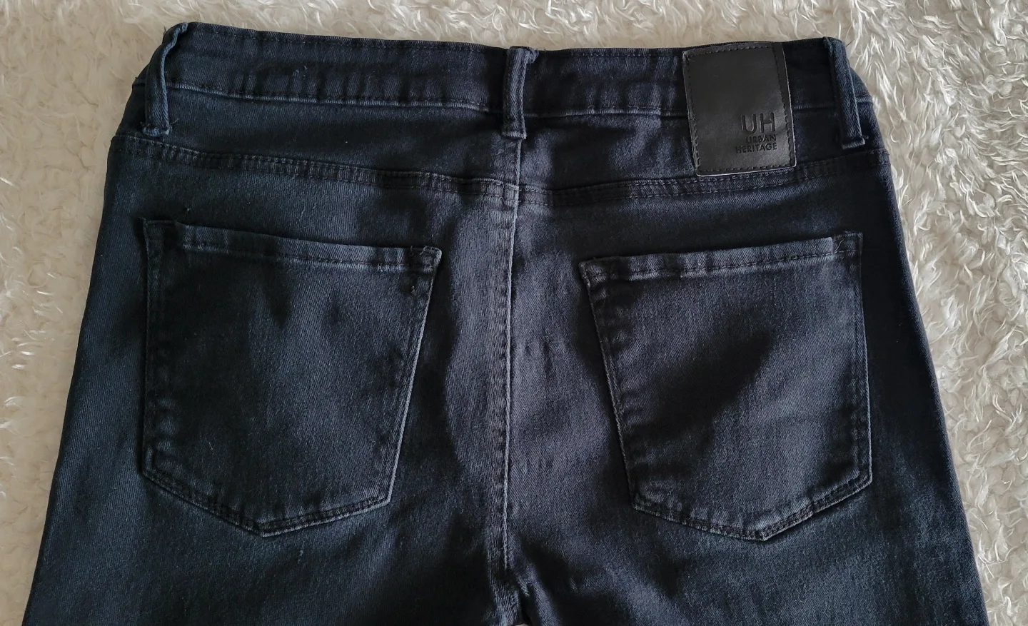 Urban Heritage Black Skinny Jeans image indicator(4)