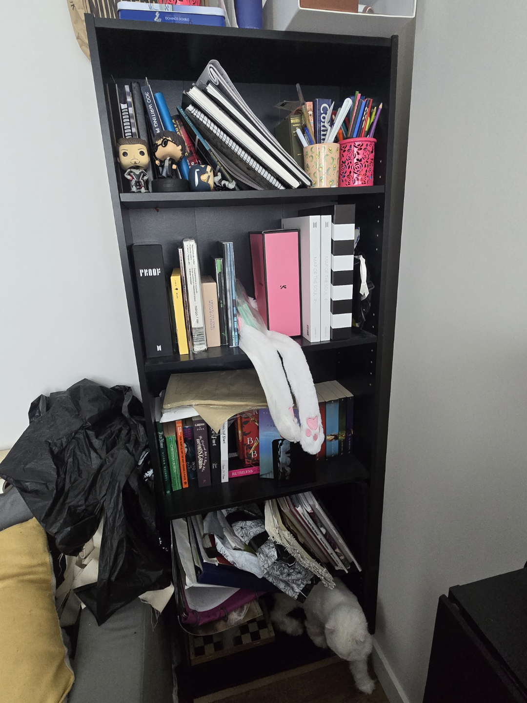 Black Bookshelf - 5 Shelves - photo 2