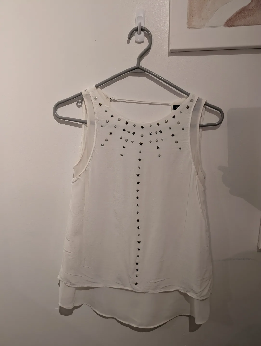White Sleeveless Blouse with Star Detail thumbnail