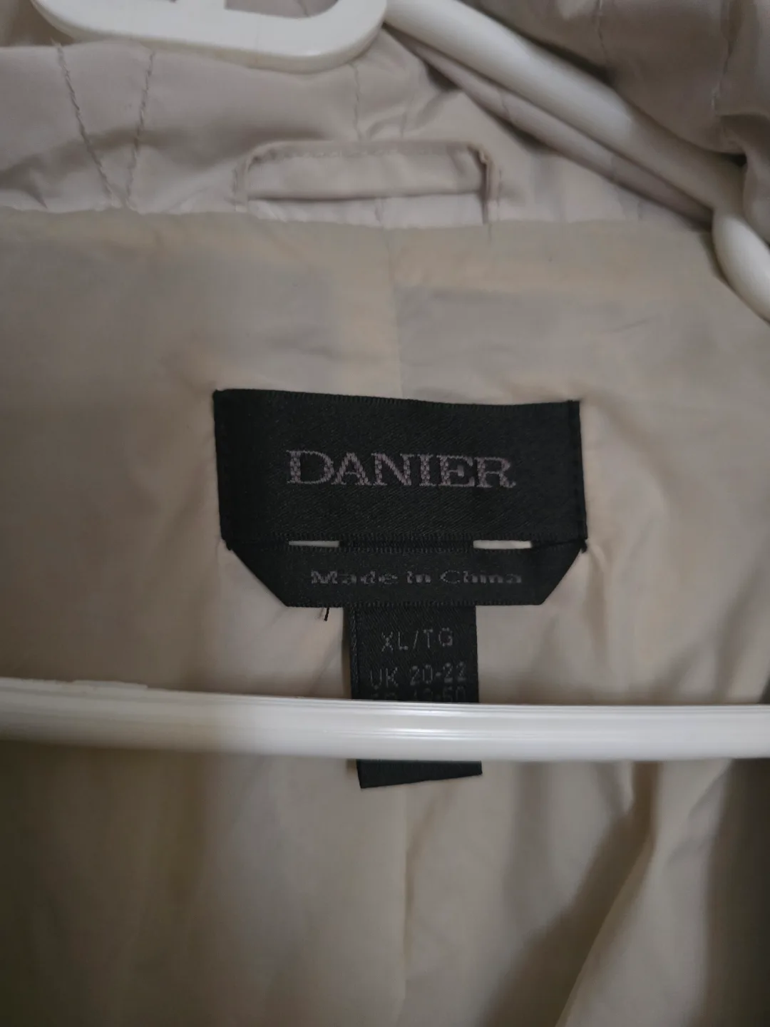 Danier Women's Beige Jacket - Size XL thumbnail