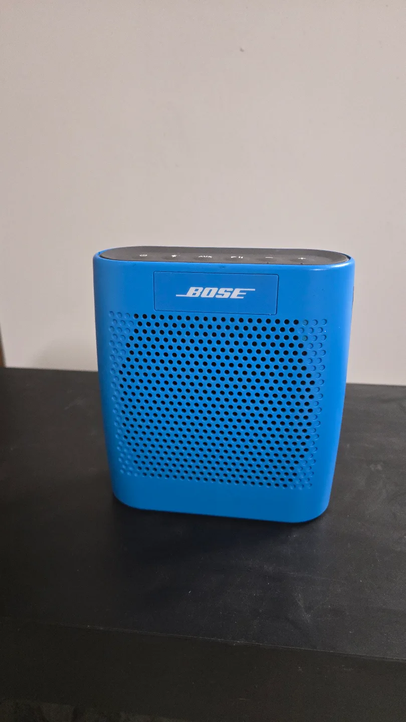 Bose SoundLink Mini II Bluetooth Speaker with Carrying Case thumbnail