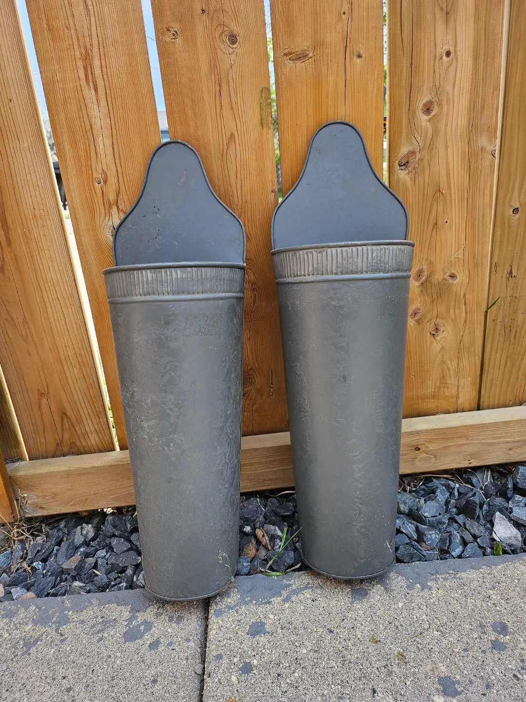 Pair of Dark Grey Metal Hanging Planters thumbnail