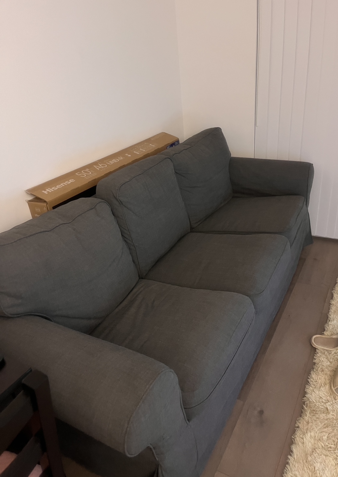 IKEA uppland couch - photo 2