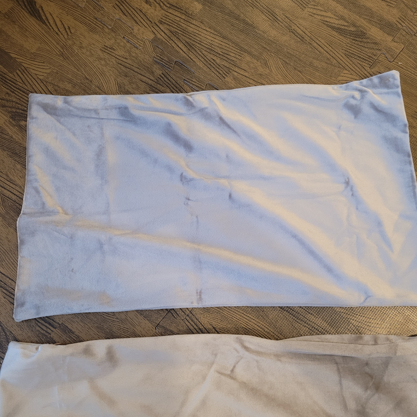 Four Light Coffee Velvet Pillowcases - photo 3