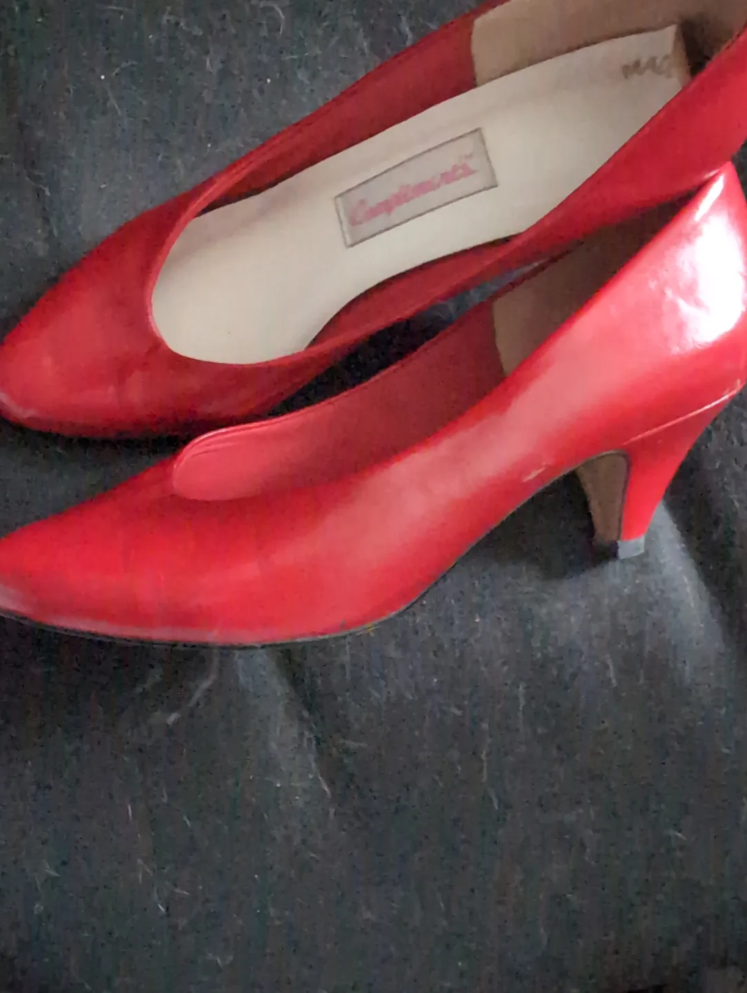 Vintage Red Leather Compliments Heels image indicator(2)