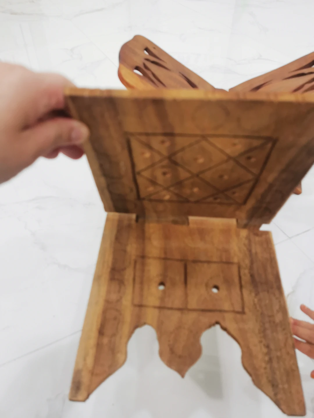Wooden Book Rest Stand - photo 2