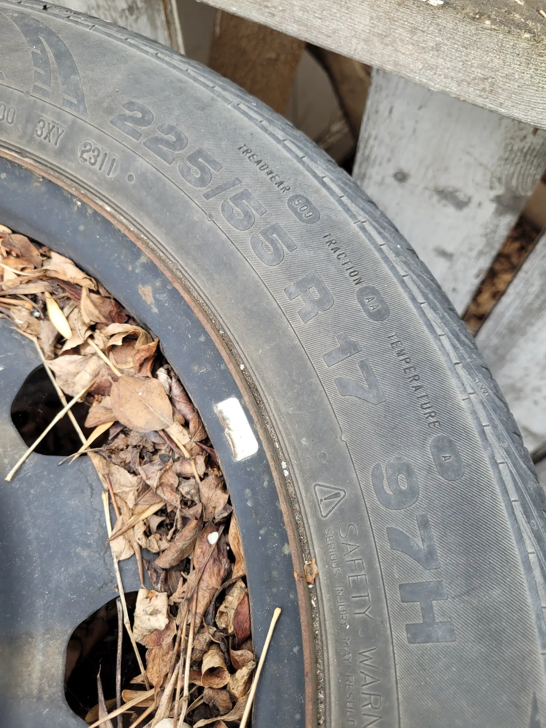5x ContiProContact 225/55 R17 Steel Rims thumbnail