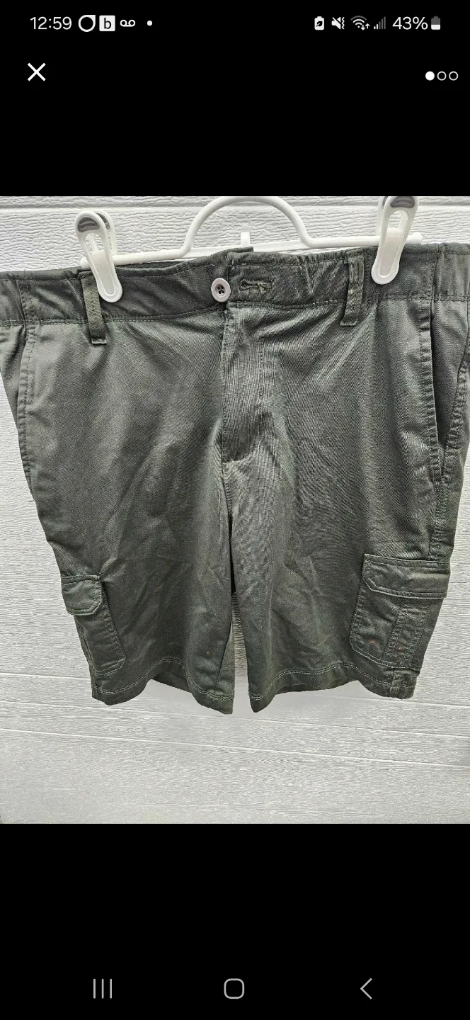 Mountain Ridge Men's Size 32 Cargo Shorts thumbnail
