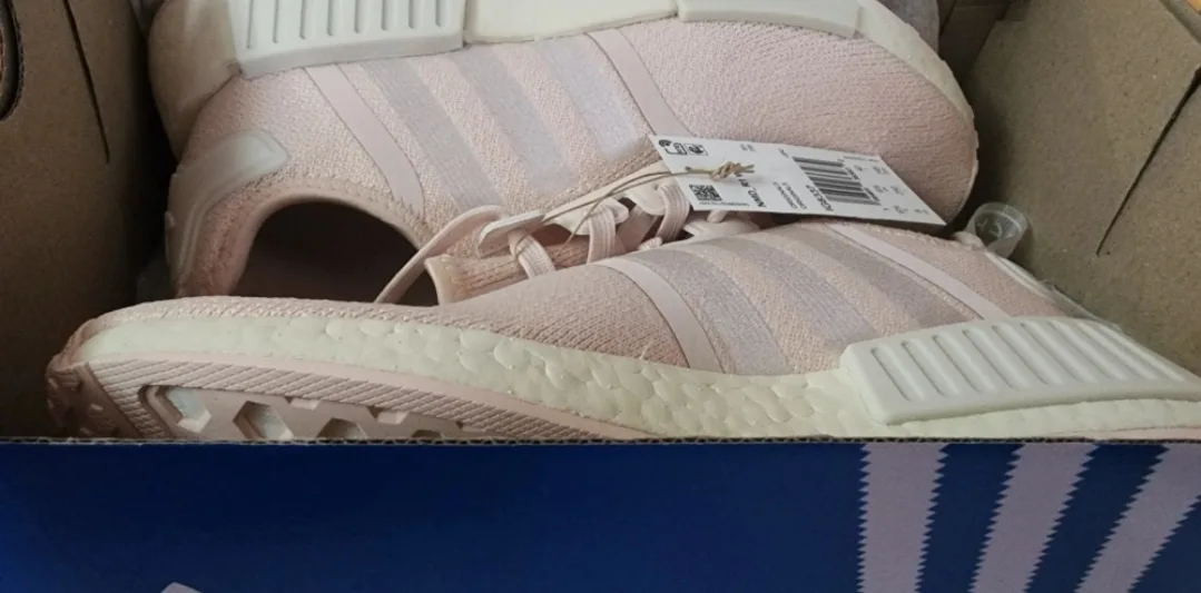 Adidas Women's Sneakers - Size 8 image indicator(3)