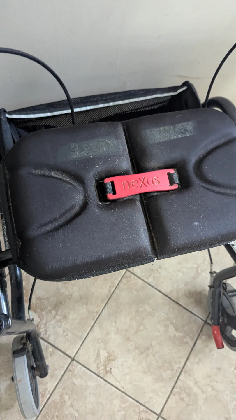 Nexus Rollator Walker with Seat and Basket image indicator(5)