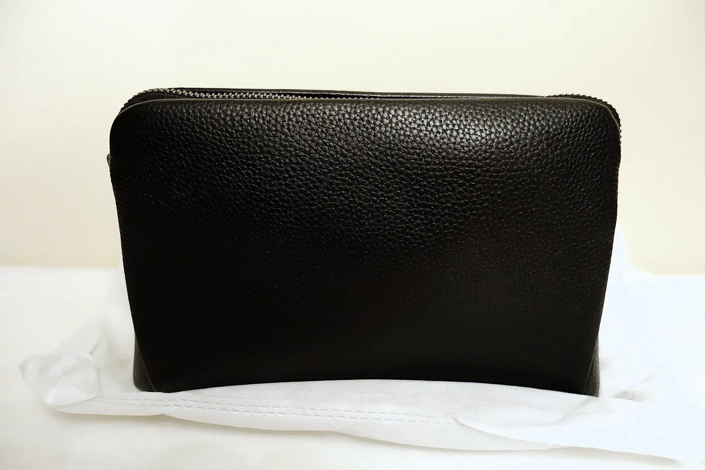 NEW Fipilock Biometric Fingerprint Locking Leather Clutch Case image indicator(2)