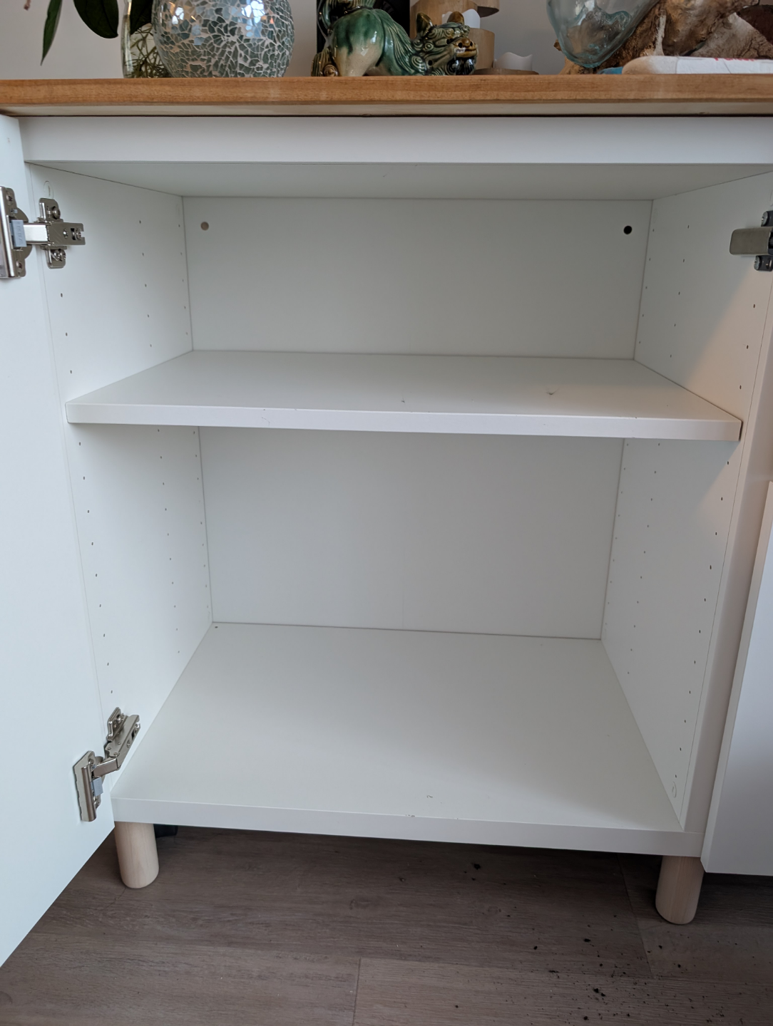 IKEA BESTA cabinets with handles and legs - photo 5
