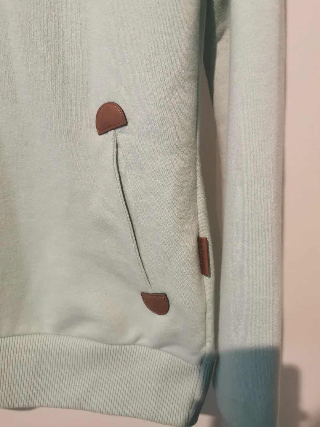 Wanakome Women's Mint Green Hoodie small image indicator(4)