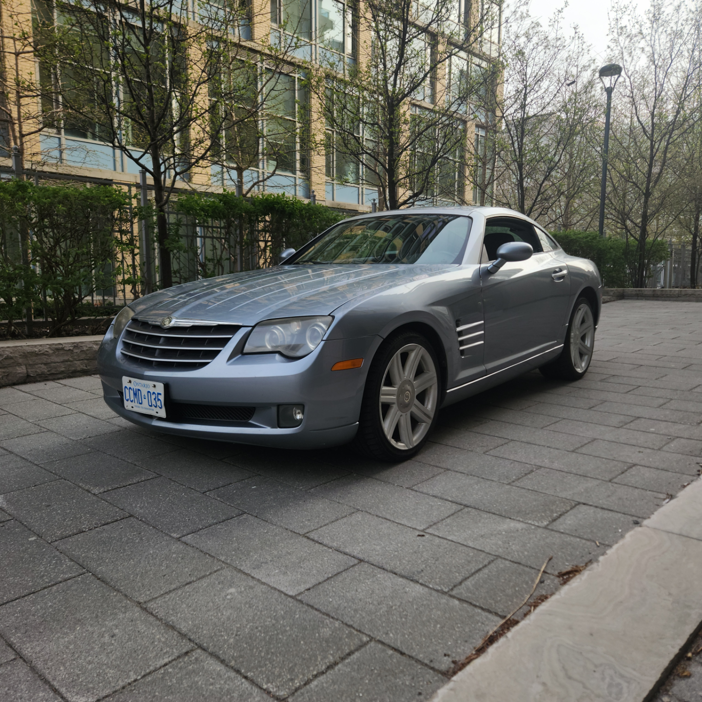 Chrysler Crossfire Coupe - photo 2