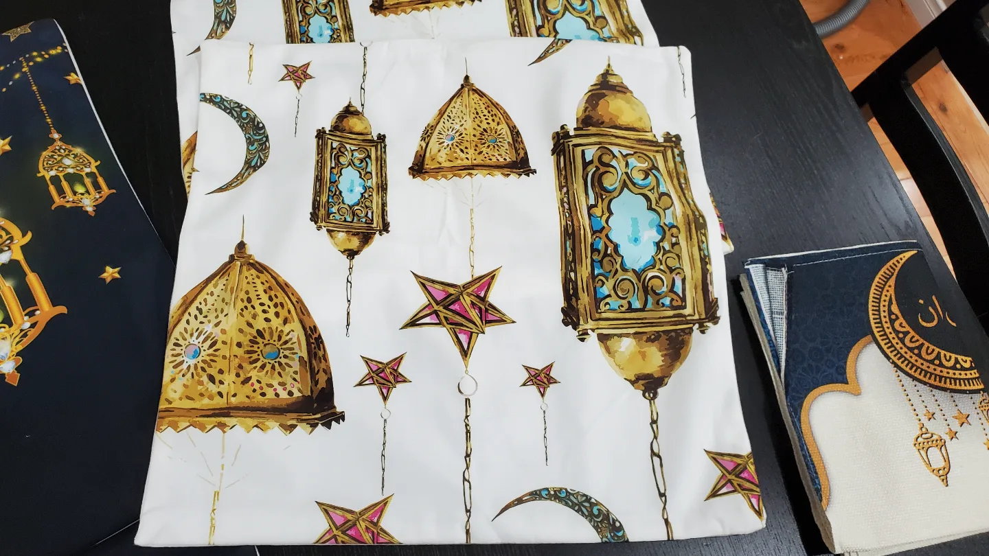 Ramadan Kareem Cushion Covers & Table Runner Set image indicator(4)