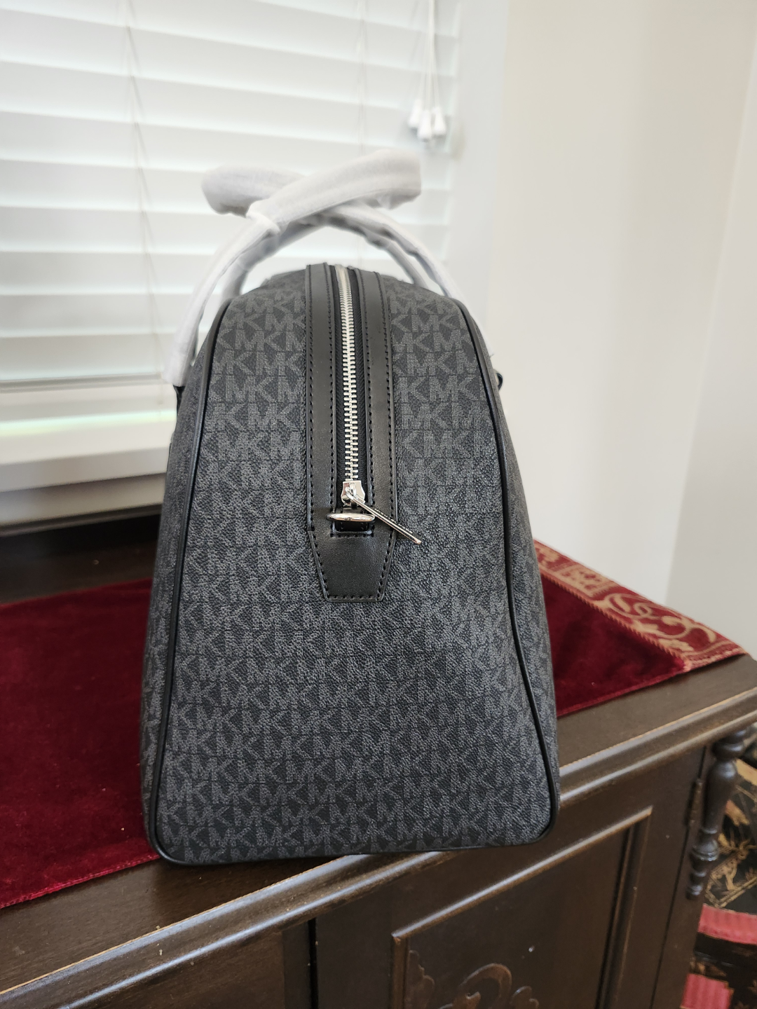 Michael Kors - Travel Weekender Bag - photo 3