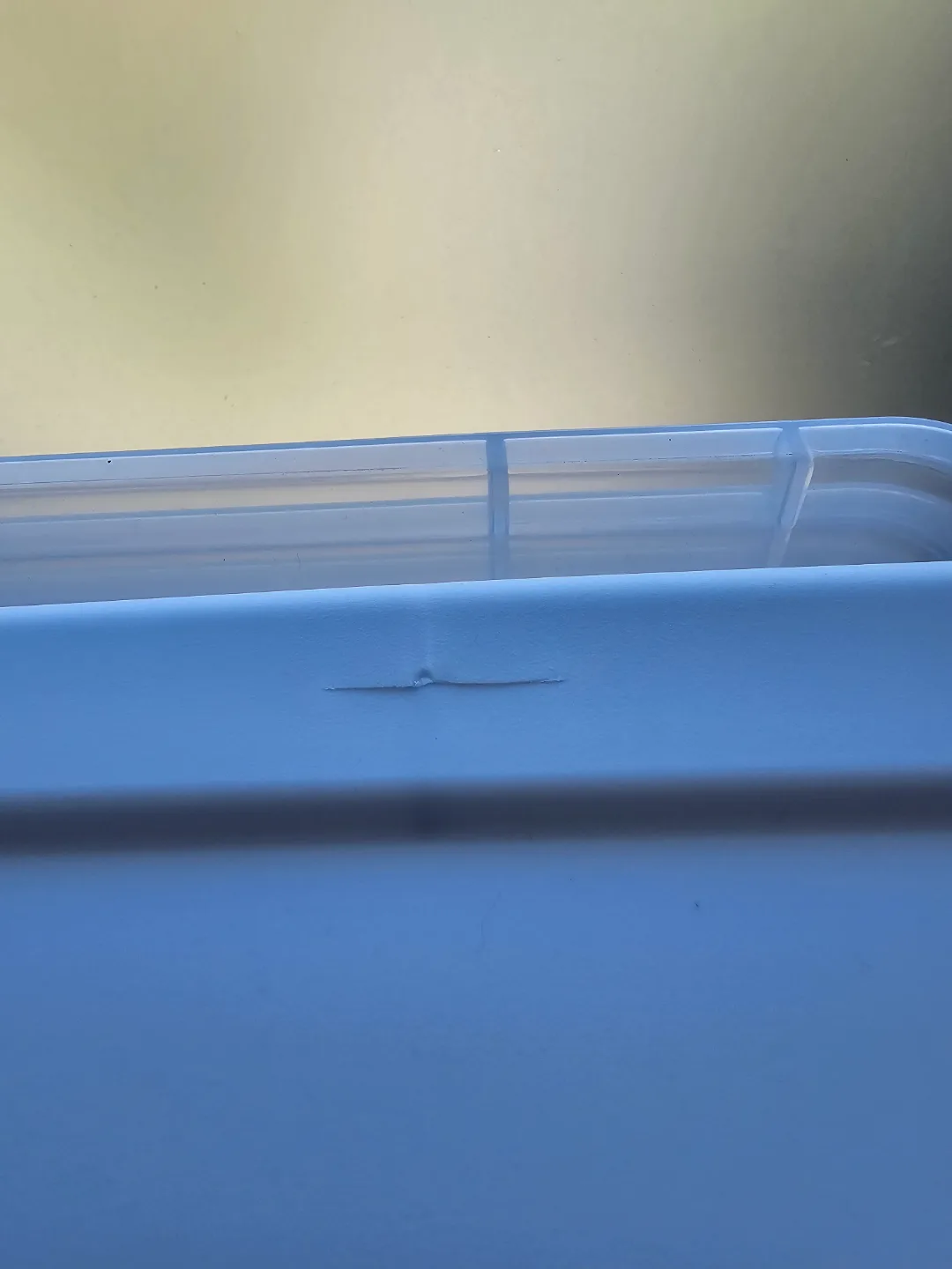 Sterilite 85 L/90 QT. Storage Box w/ Lid, White **CRACKED** image indicator(7)