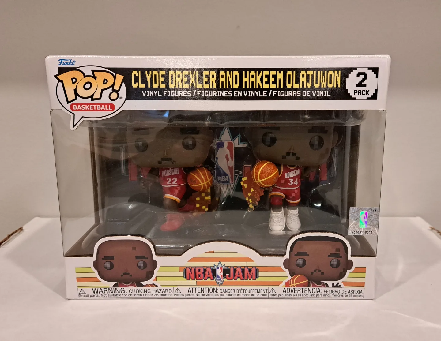 🏀🕹 Clyde Drexler and Hakeem Olajuwon (2 Pack) Funko Pop! thumbnail