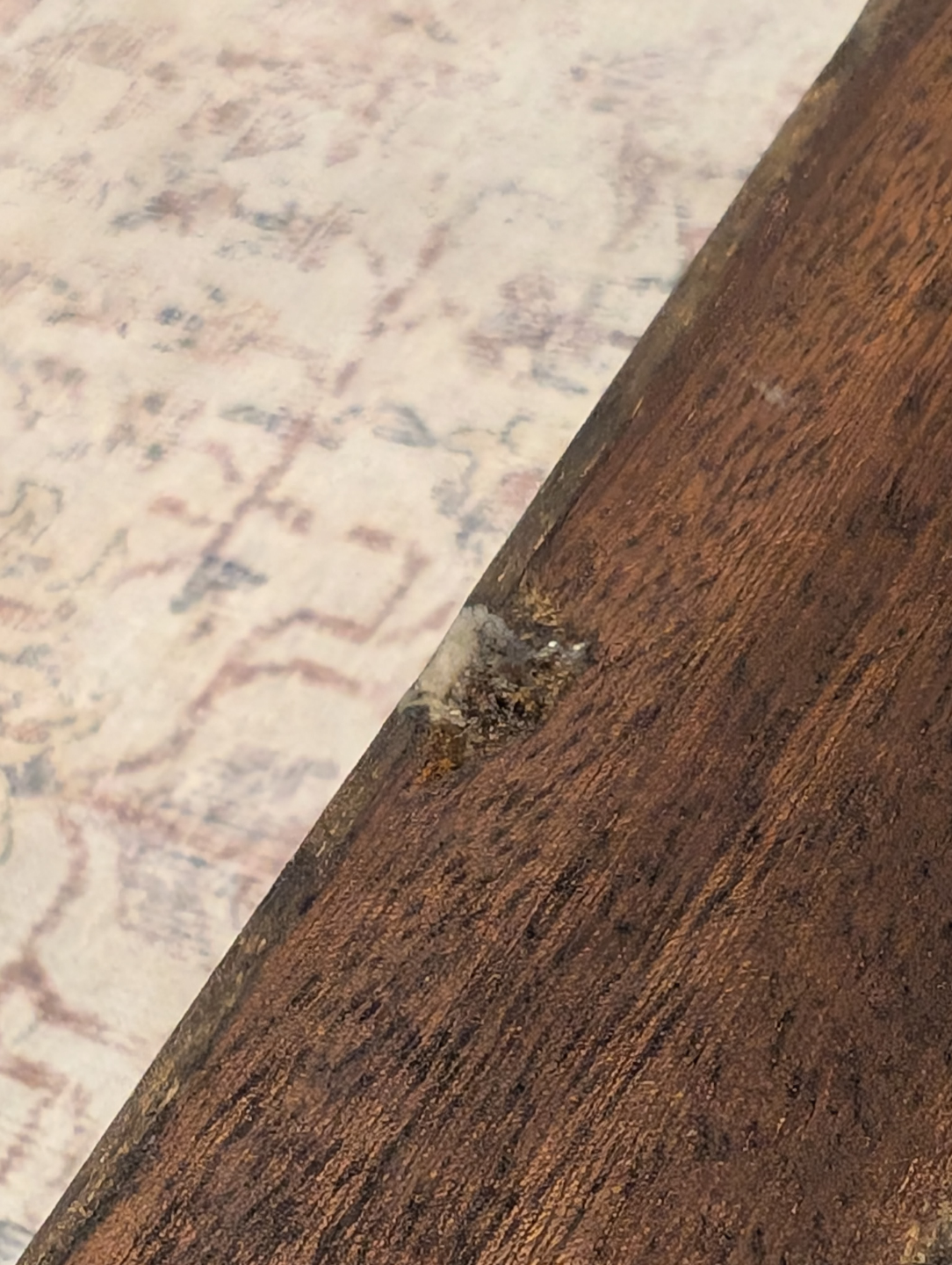 Dark brown top coffee table with white legs - photo 2
