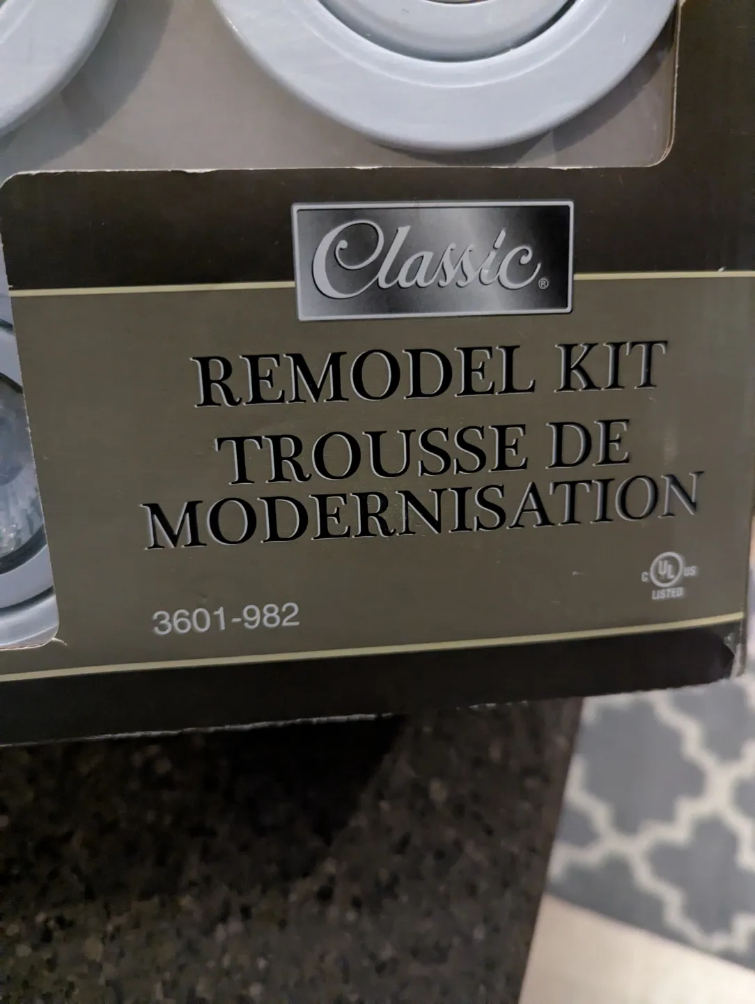 Classic 6-Pack Recessed Lighting Kit image indicator(2)