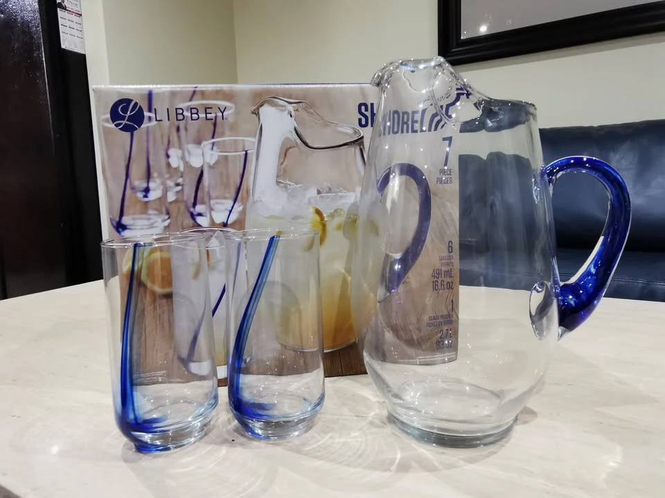 New with box 7-Piece Glass Pitcher and Tumbler Set - photo 4
